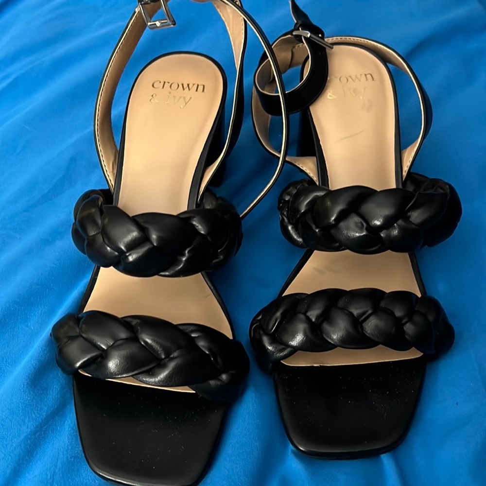 Crown and Ivy braided sandals